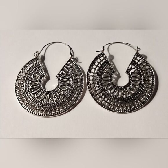 None Jewelry - Women's dangle earrings‎ vintage mandala new d70